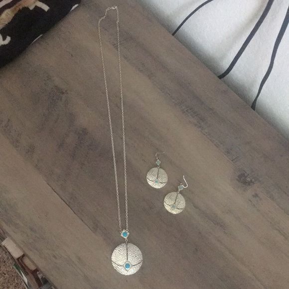 Jewelry - Silver and turquoise necklace and earrings